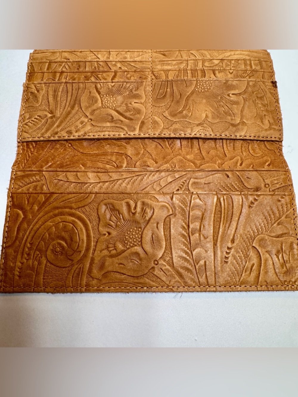 Pre-owned American Leather Co.: Brandy Tooled Trifold Wallet - Picture 4 of 15